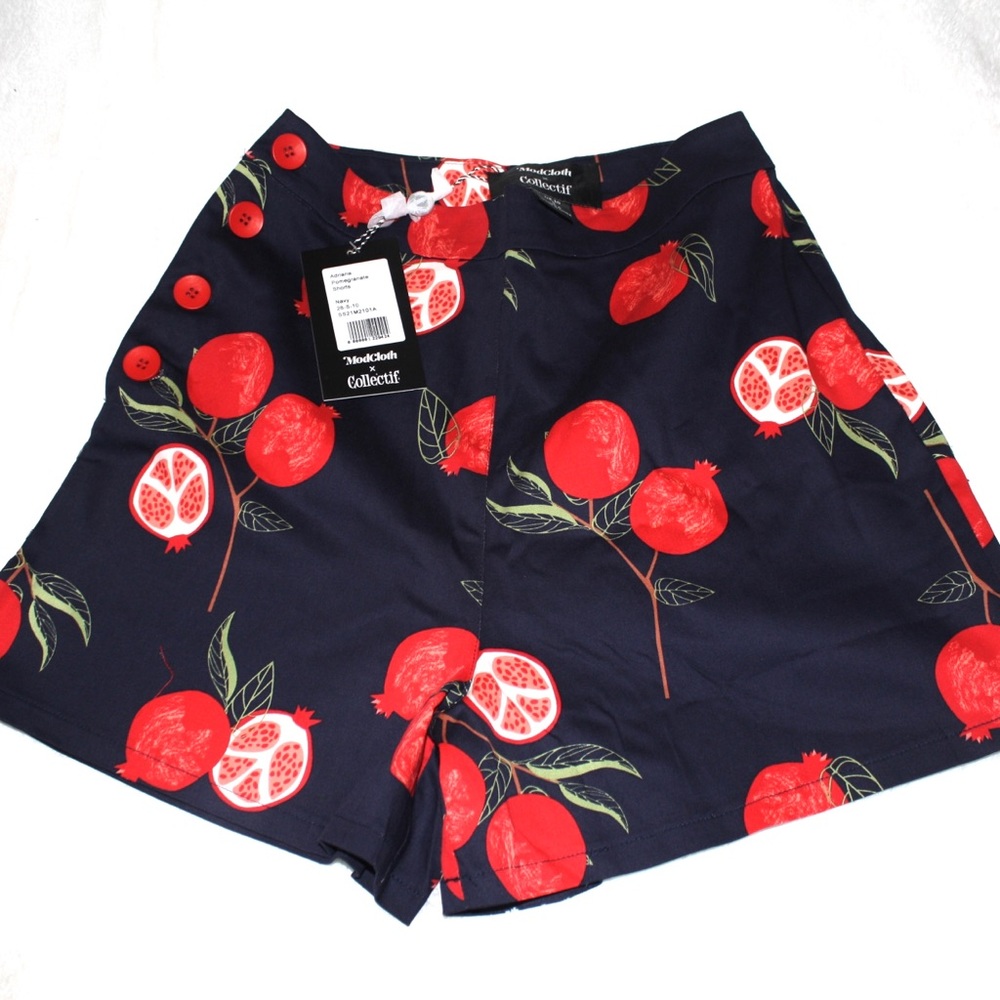 Collectif Peaceful Pomegranate Shorts